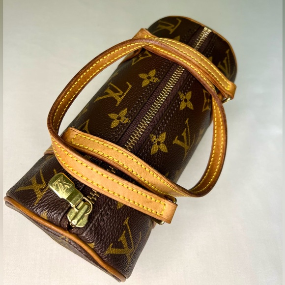 Louis Vuitton Monogram Mini Papillon 19 - Picture 8 of 15